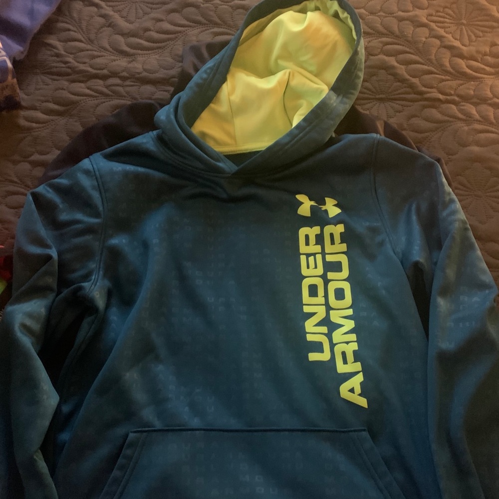 Under Armour Hoodie